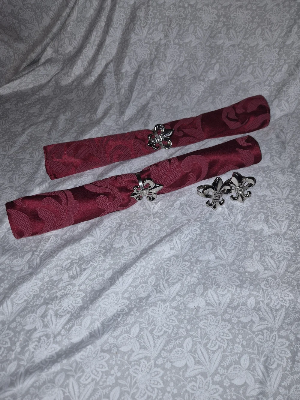 Pier 1 Imports Fleur de Lis napkin rings
